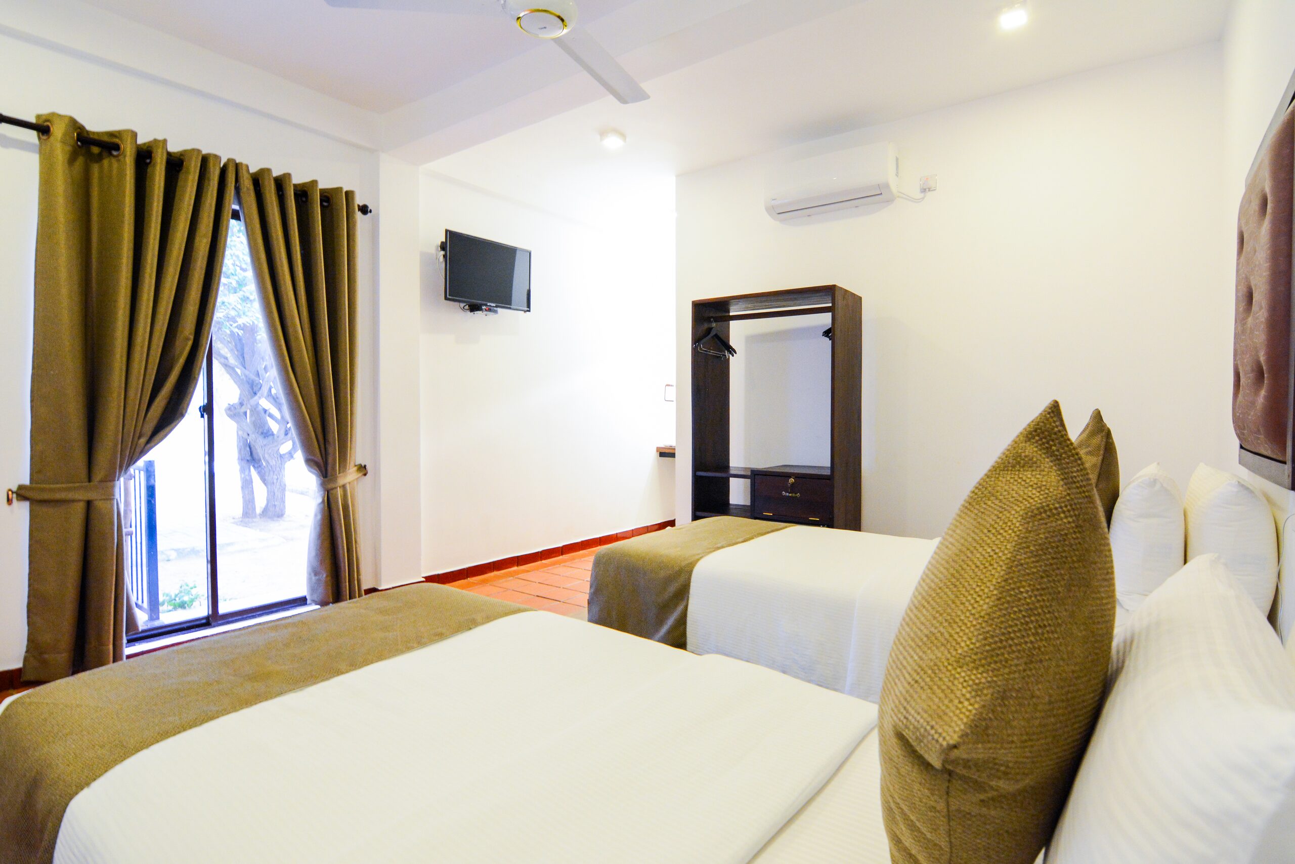 Deluxe twin room